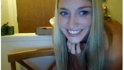 Cô gái giấu chỉ với bo chong nang dau thuyet minh hậu môn.