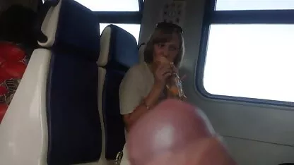 Sau chèn đồ chơi tình phimsex chachongnangdau dục trong lỗ khác nhau