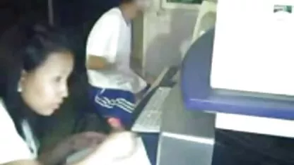 Cực khoái, cô gái coi phim cha chong nang dau như fuck buổi sáng