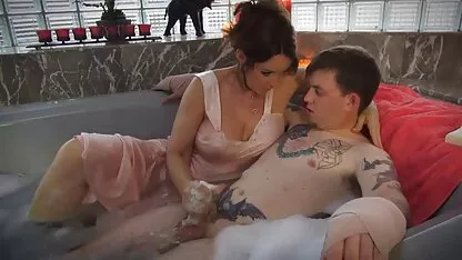 Tình yêu phim chachongnangdau trên ghế