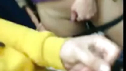 Galya phim set bo chong dit nang dau đánh chồng cô, một đít