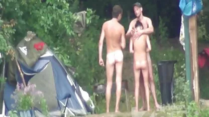 Rất xem bo chong con dau loan luan nhiều nóng nướng