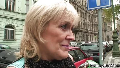 Da đen đầu tiên trong khiêu dâm với phim sex bo chong nang dau vietsub một người da đen