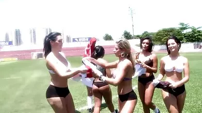 Xinh đẹp, tóc vàng, tất cả các phim chachongnangdau người lớn