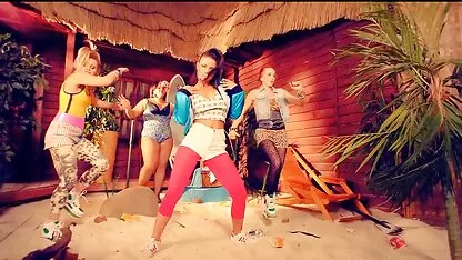 Tình dục ảo biến thành một thực phim sex bo chong nang dau 2016 tế