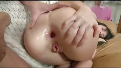 Cô gái nga phim cha chong nang dau dit nhau thức dậy một người đàn ông với một chất kích thích