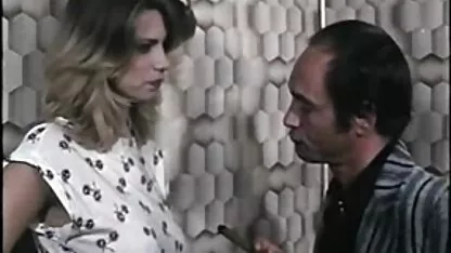 Lái xe Taxi đánh hành bo chong nang dau thuyet minh khách của mình dương vật quá lớn