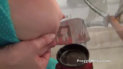 Lái xe Taxi trẻ thú vị khách hàng bo chong nang dau thuyet minh